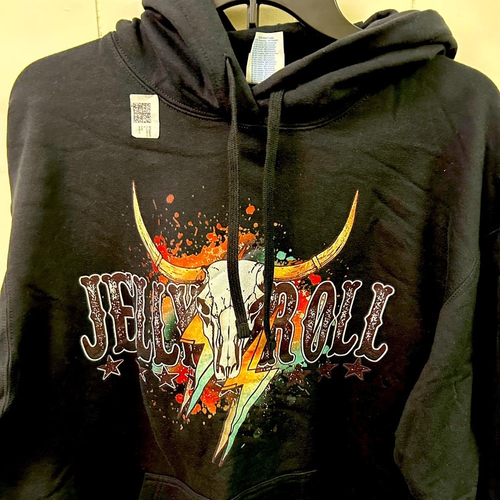 Jellyroll hoodie.‎